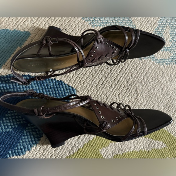 Women's Apostrophe Vera Open Toe Wedge Sandal Brown Shoes Size 6.5M - Picture 3 of 10